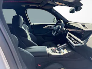 BMW XM 50e Plug-in Hybrid