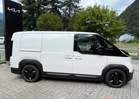 Fahrzeugbild 4 Fahrzeugbild 4