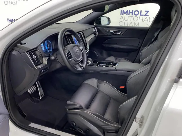 Volvo V60 2.0 T6 TE R-Design eAWD