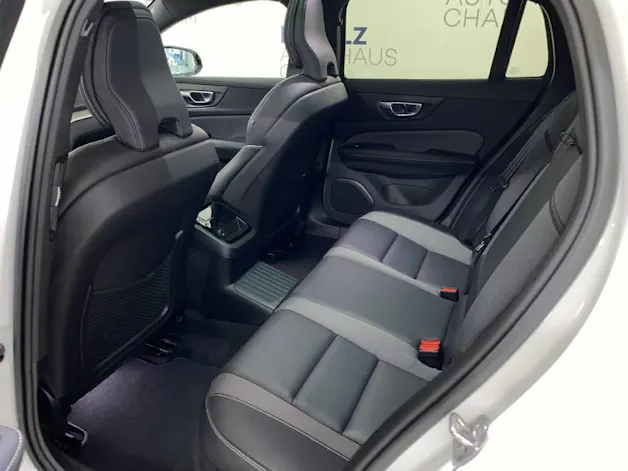 Volvo V60 2.0 T6 TE R-Design eAWD