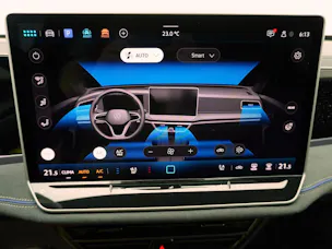 VW Passat Variant 2.0 TSI DSG R-Line 4Motion