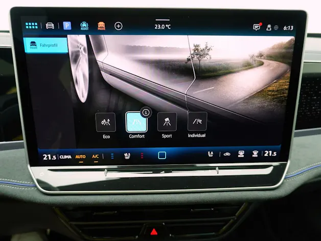VW Passat Variant 2.0 TSI DSG R-Line 4Motion