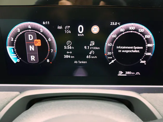 VW Passat Variant 2.0 TSI DSG R-Line 4Motion