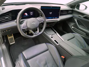 VW Passat Variant 2.0 TSI DSG R-Line 4Motion