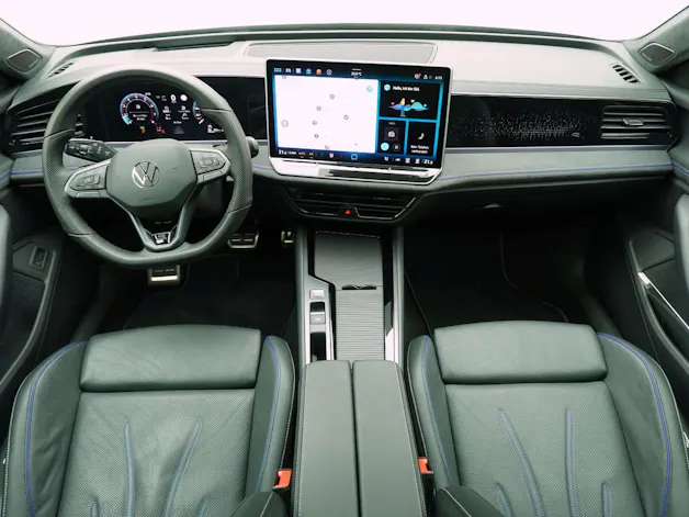 VW Passat Variant 2.0 TSI DSG R-Line 4Motion