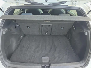 https://vehicle.imgix.net/4418332/c948f01d-3316-4c19-a433-b9ce78fc192d.jpg