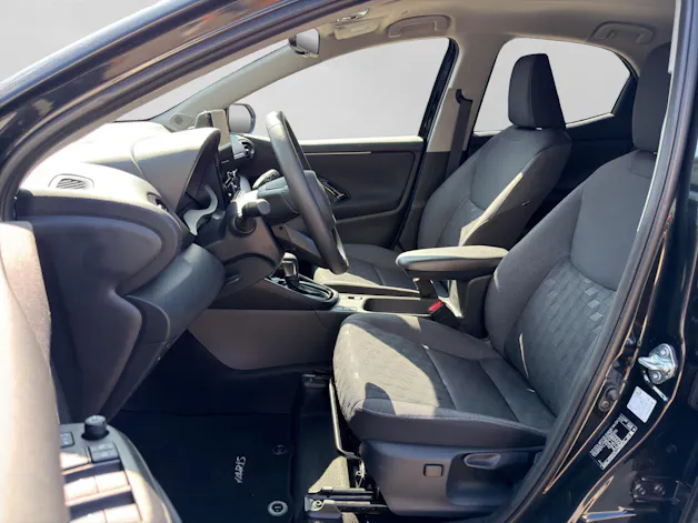 Toyota Yaris 1.5 VVT-i HSD Trend