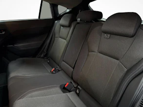 https://vehicle.imgix.net/4418341/d69d0f53-b91c-47f5-ae04-e6545e09366b.jpg