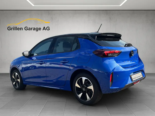 Opel Corsa-e 156 GS