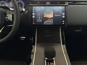 Land Rover Range Rover Velar 2.0 P400e Belgravia Edition