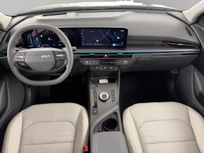 https://vehicle.imgix.net/4418366/f0c34886-9edd-47e0-a5c5-73de31073123.jpg
