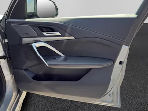 BMW X1 30e xDrive paddles