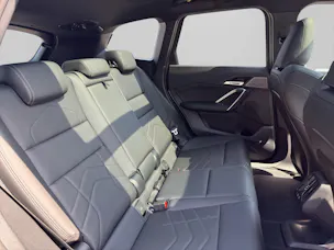 BMW X1 30e xDrive paddles