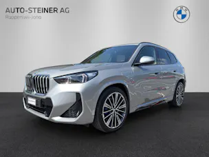 BMW X1 30e xDrive paddles