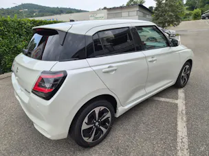 Suzuki Swift 1.2 Compact Top Hybrid