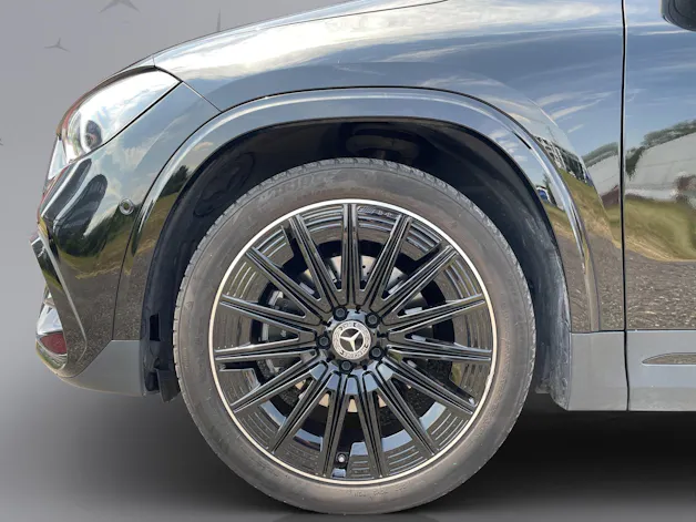MERCEDES-BENZ GLA 200 Night Star AMG Line