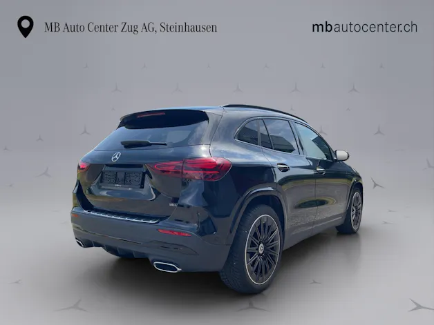 MERCEDES-BENZ GLA 200 Night Star AMG Line