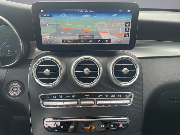 MERCEDES-BENZ GLC 300 de AMG Line 4m