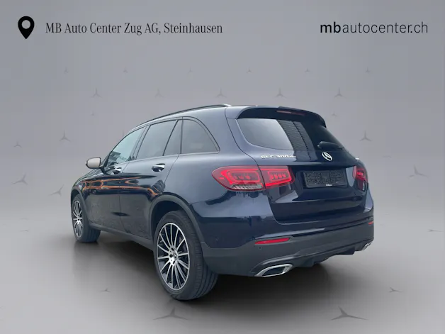 MERCEDES-BENZ GLC 300 de AMG Line 4m