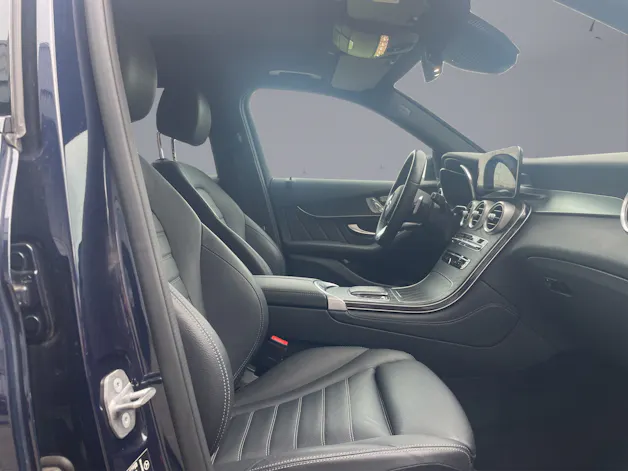 MERCEDES-BENZ GLC 300 de AMG Line 4m