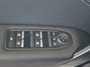 Fahrzeugbild MITSUBISHI ASX 1.6 PHEV Intense