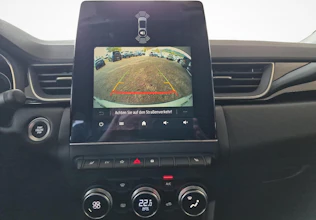 https://vehicle.imgix.net/4418481/b3831d3e-06a0-4186-ba94-d8ea3ae92294.jpg