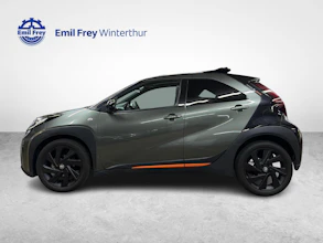 https://vehicle.imgix.net/4418506/65268107-5f80-4330-ae1d-cd8190777964.jpg