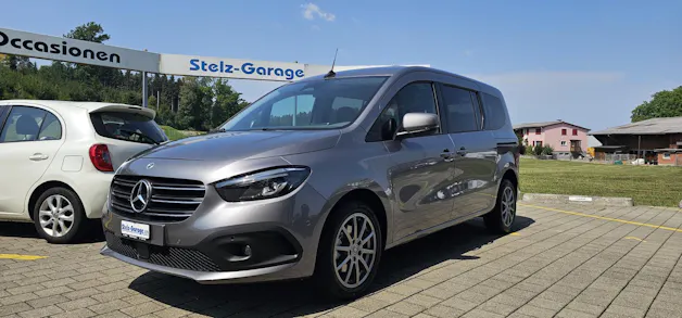 Mercedes-Benz 180 Progressive Van L