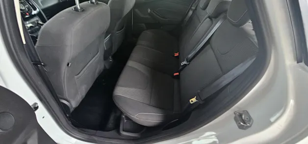 Ford Focus Station Wagon 1.6i Ti-VCT 125 Titanium