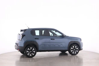 https://vehicle.imgix.net/4418527/c9338caa-80b0-4b74-a0c4-750fd103a62d.jpg