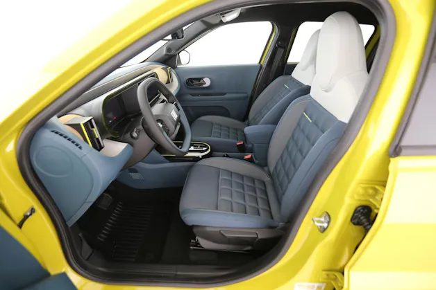 Fiat Grande Panda 1.2 Hybrid La Prima