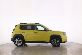 https://vehicle.imgix.net/4418533/5a25b317-7cc7-4991-bf6a-fc7eb50fcff9.jpg
