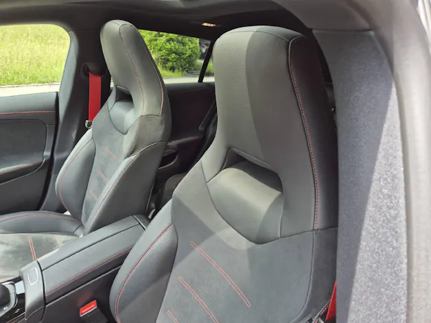 Mercedes-Benz CLA 45 S AMG 4m+ Shooting Brake