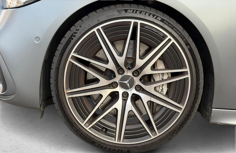 immagine del veicolo MERCEDES-BENZ C 43 AMG