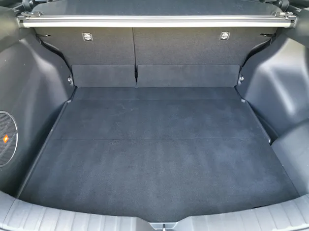 Toyota Corolla Cross 2.0 HSD Premium AWD-i