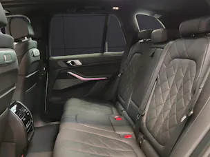 BMW X5 50e xDrive Attraktiven Leasingzinssatz ab 1,9 % bei Abschluss einer BMW Fahrzeugversicherung.