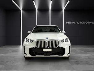 BMW X5 50e xDrive Attraktiven Leasingzinssatz ab 1,9 % bei Abschluss einer BMW Fahrzeugversicherung.