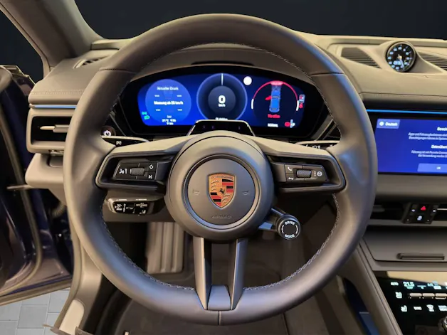 Porsche Macan 4