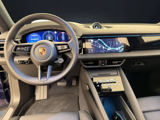 Porsche Macan 4