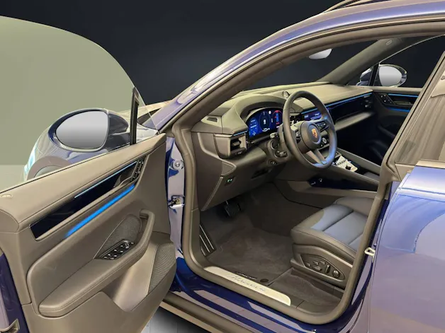 Porsche Macan 4