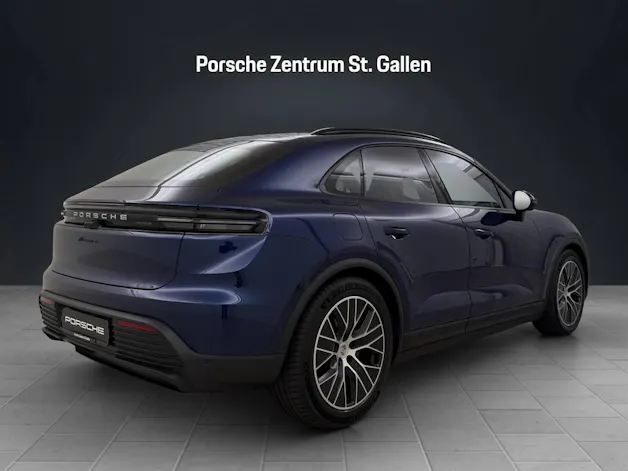 Porsche Macan 4
