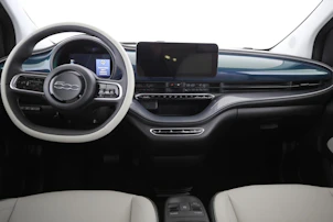 immagine del veicolo FIAT 500 La Prima