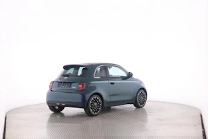 immagine del veicolo FIAT 500 La Prima