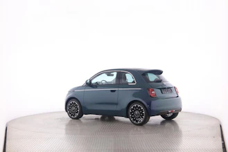 https://vehicle.imgix.net/4418601/4dccf219-9301-41ca-b011-429ac0f2ed68.jpg