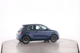 https://vehicle.imgix.net/4418601/85ed620b-472b-463f-a348-e9c7ecf3f9d4.jpg