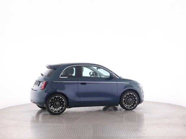 Fiat 500 La Prima