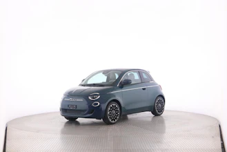 https://vehicle.imgix.net/4418601/b2218cdd-ef2c-467b-a404-d8fb083ae53c.jpg