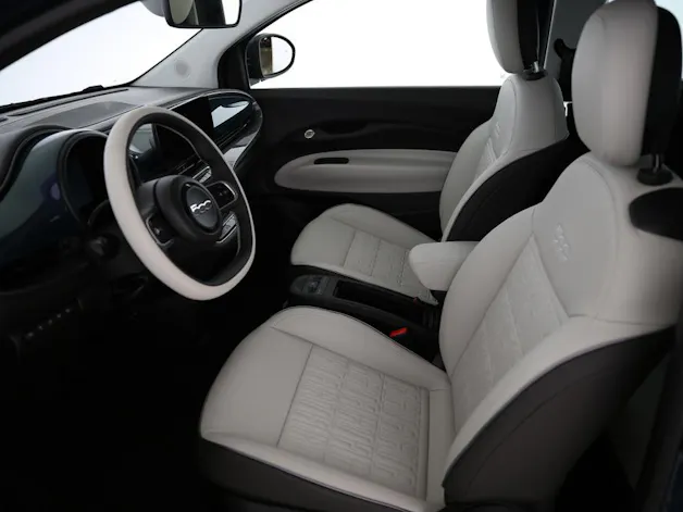 Fiat 500 La Prima