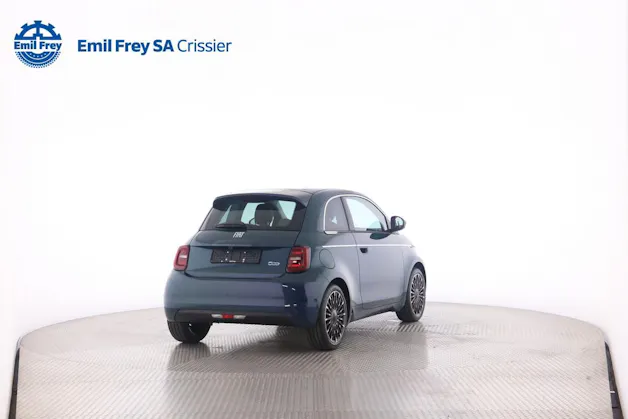 Fiat 500 La Prima