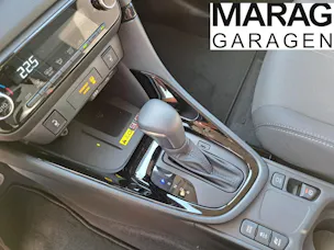 Toyota Yaris 1.5 VVT-i HSD Trend
